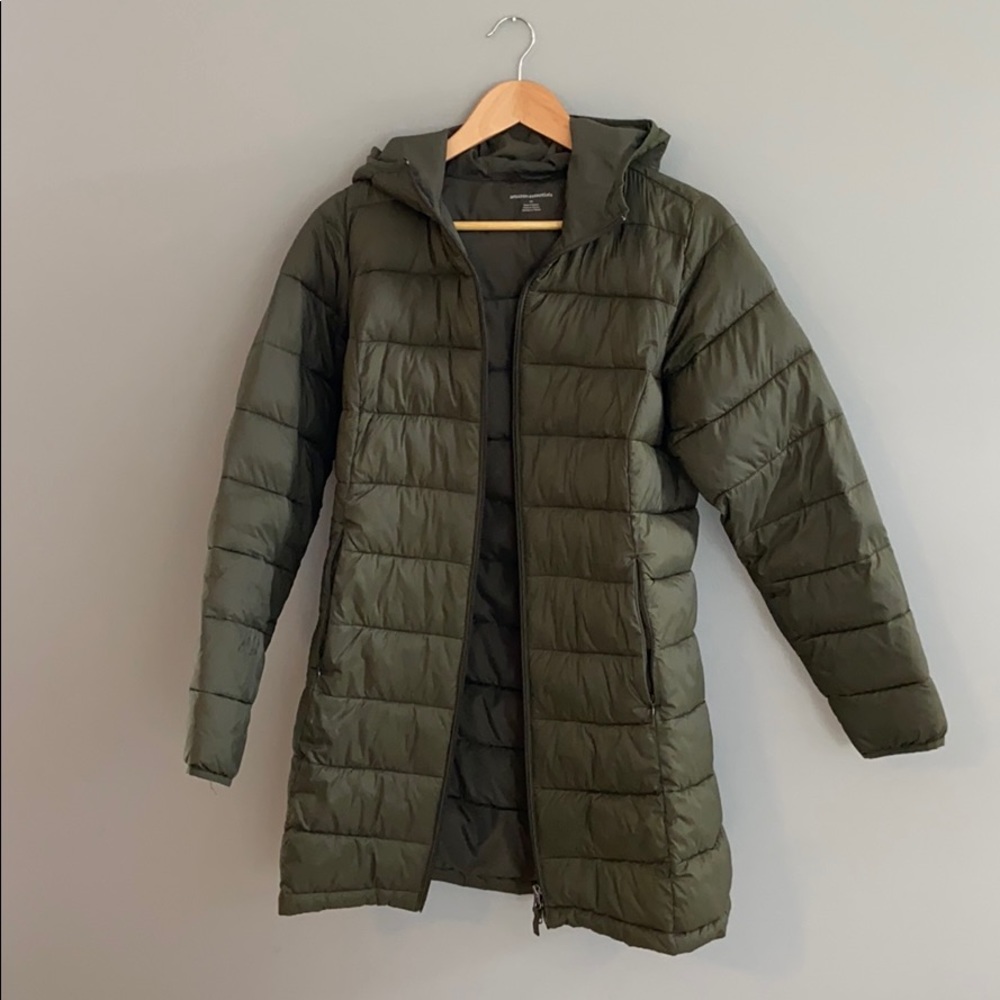 Amazon Essentials light weight puffer coat - Picture 1 of 9